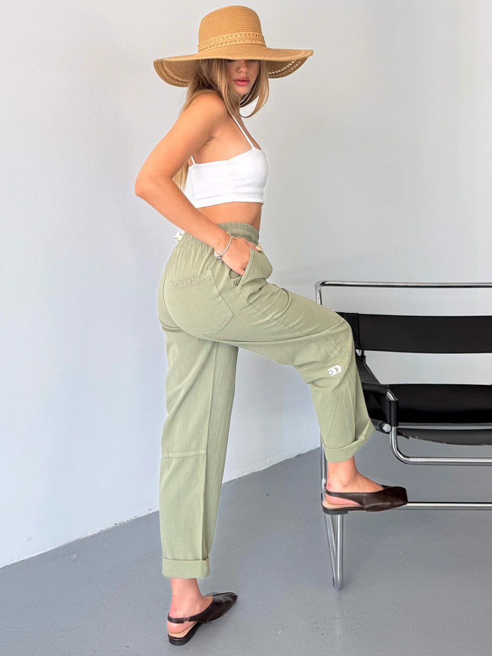 Kadın Keten Pantolon Dikiş & Nakış Detaylı Rahat Kalıp Pantolon