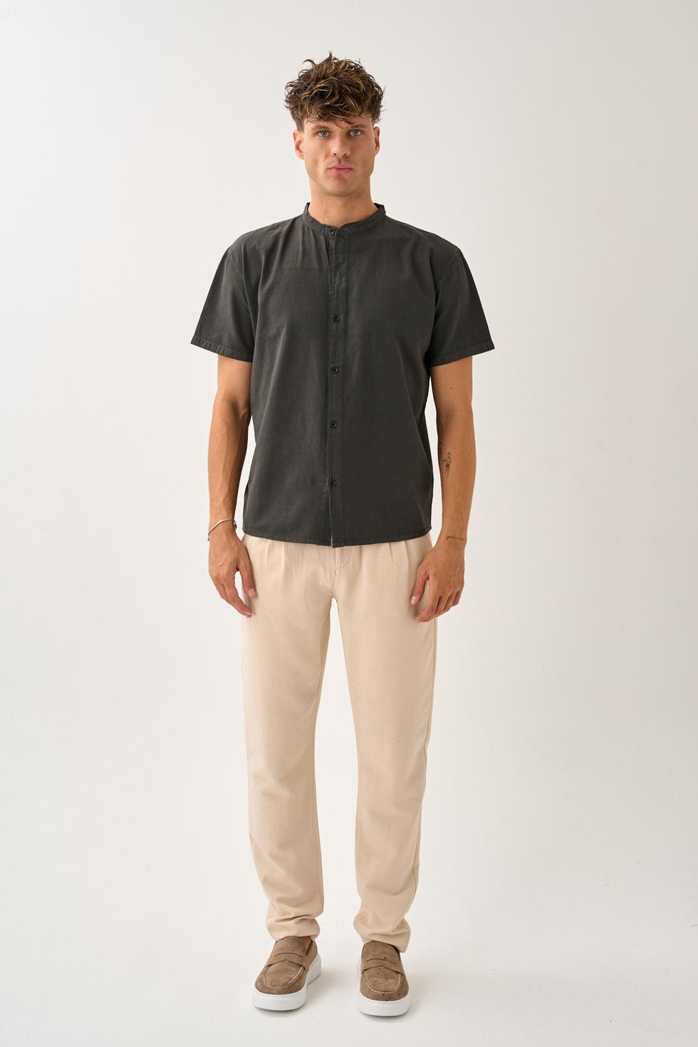 Erkek Yazlık Hakim Yaka Kısa Kol Düğmeli Rahat Kalıp %100 Pamuk Gömlek