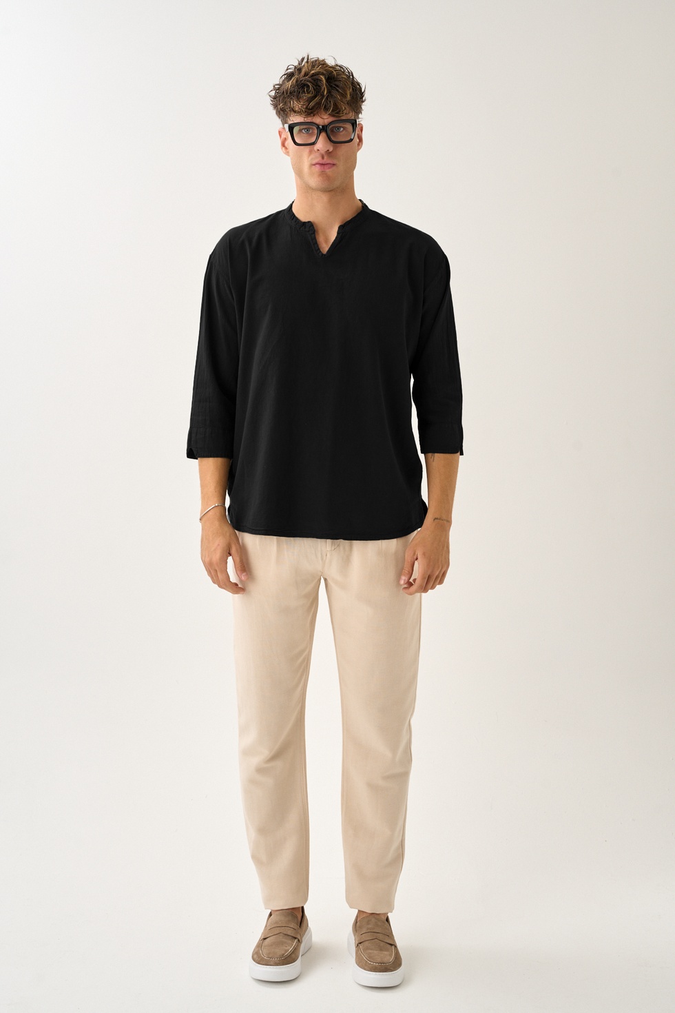 Erkek Fakir Kol V Yaka Rahat Kalıp %100 Pamuk Gömlek