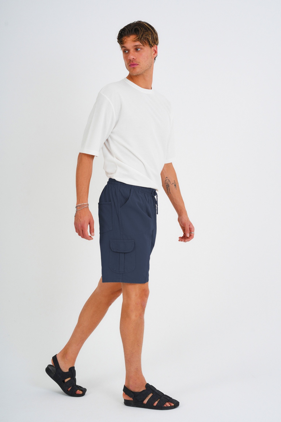 Yazlık Keten Görünümlü Kargo Cep Lastikli, Bol Kesim Şort