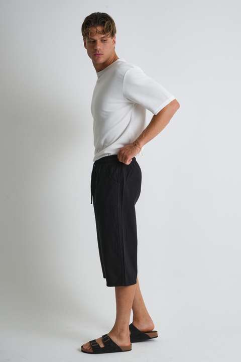 Siyah Erkek Regular %100 Pamuk Keten Görünümlü Kapri DC204