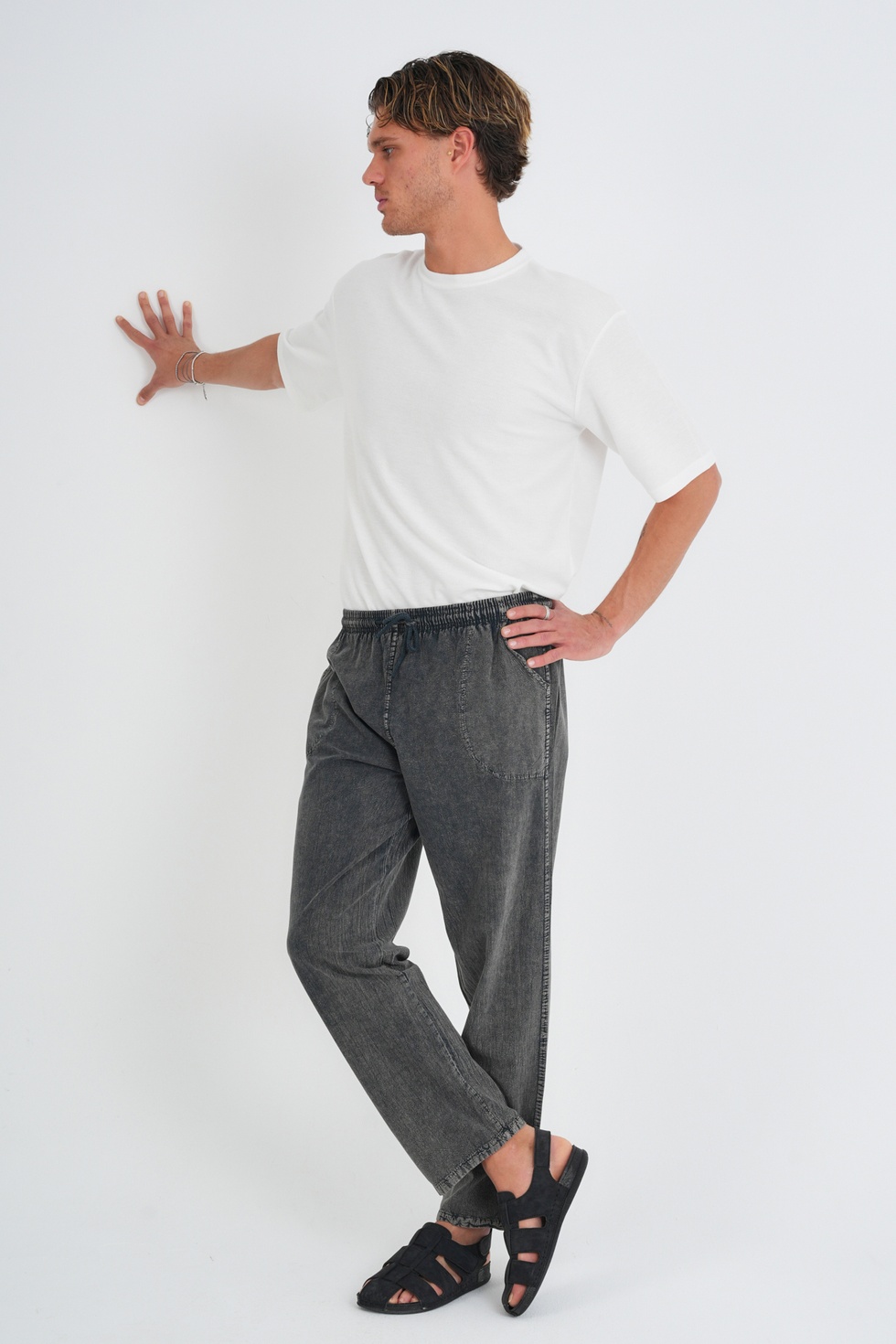 Erkek Yazlık Rahat Kalıp %100 Pamuk Keten Görünümlü Pantolon