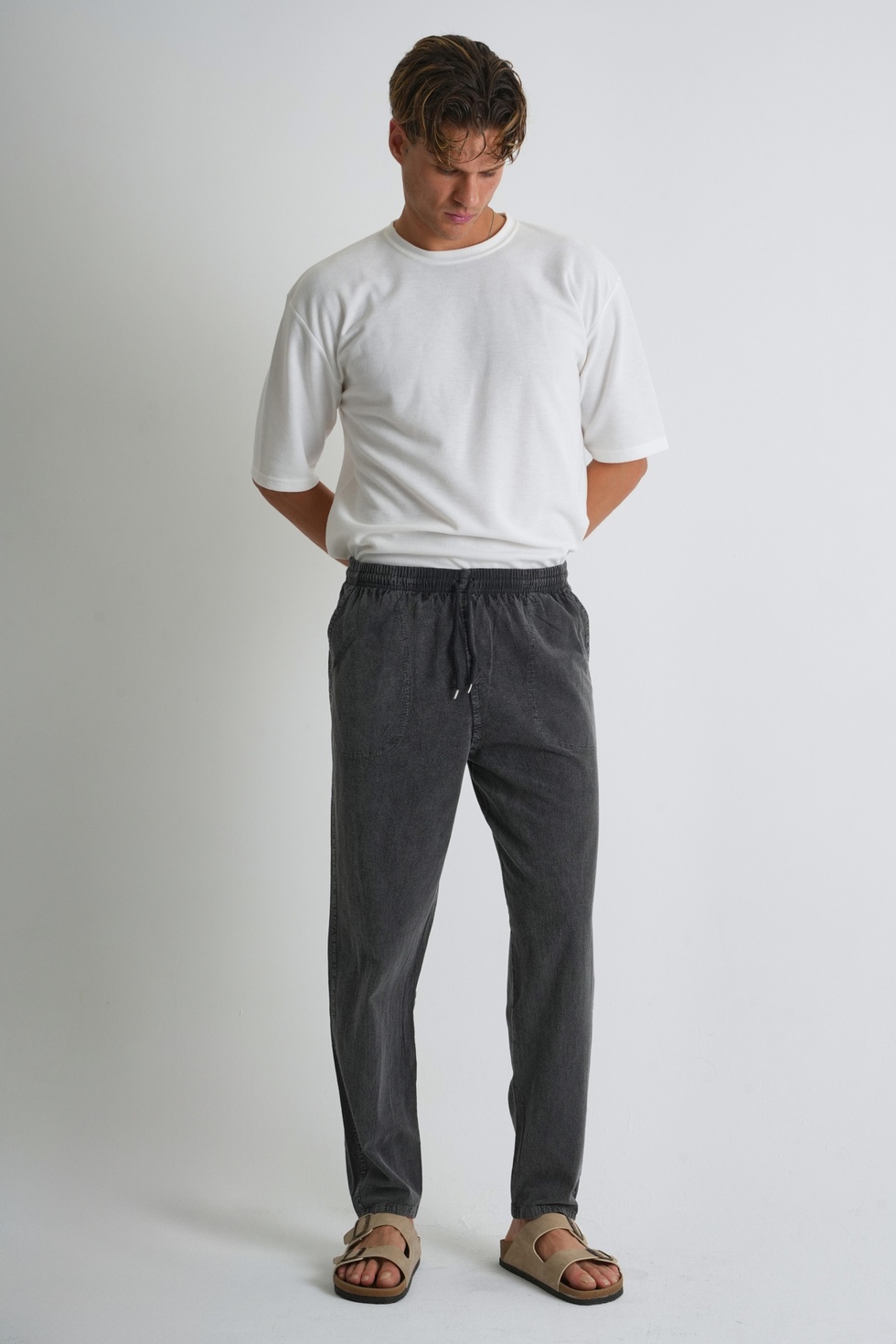 Erkek Yazlık Rahat Kalıp %100 Pamuk Keten Görünümlü Pantolon