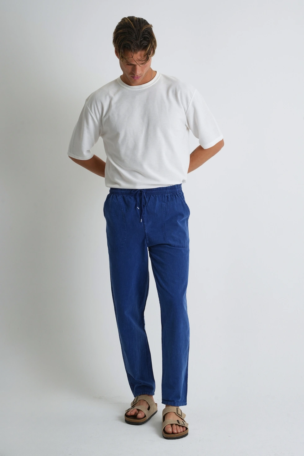 Erkek Yazlık Rahat Kalıp %100 Pamuk Keten Görünümlü Pantolon